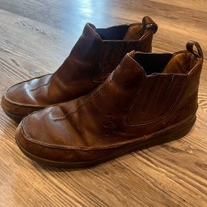Olukai leather boots